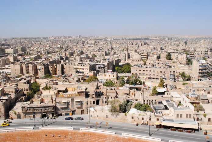 Blick auf die syrische Stadt Aleppo