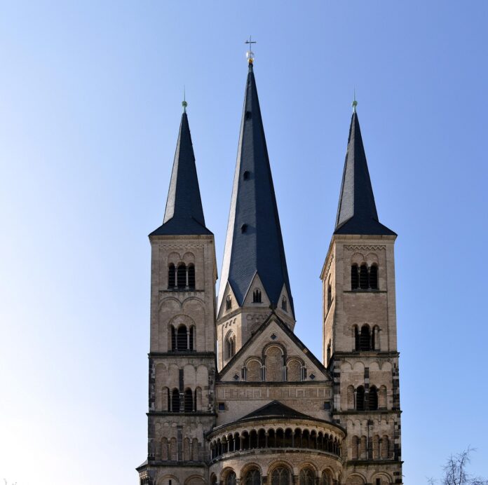 Blick auf das Bonner Münster