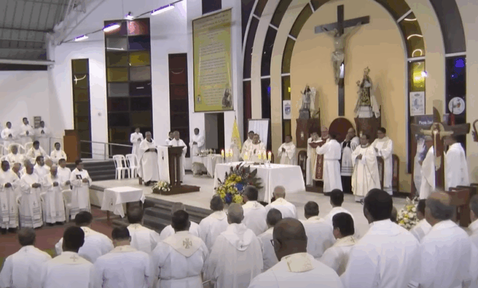 Messe für Papst Leo XIV. in der Diözese Callao
