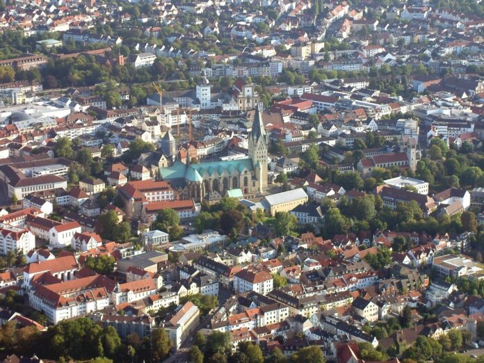 Blick von oben auf Paderborn