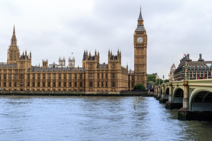 Das Parlament in Großbritannien entschied über die Gesetzesänderung zur Legalisierung von Abtreibungen
