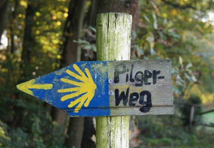 Wegweiser für die Pilgerreise