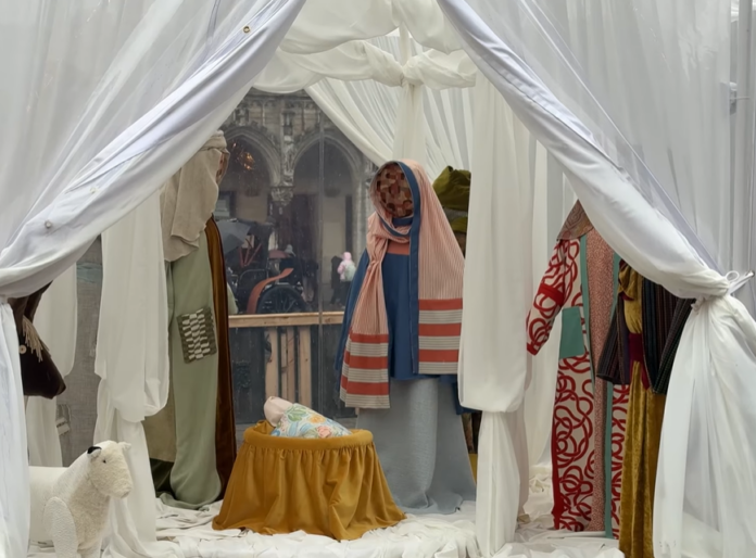 Die gesichtslose Krippe sorgt für viel Kritik