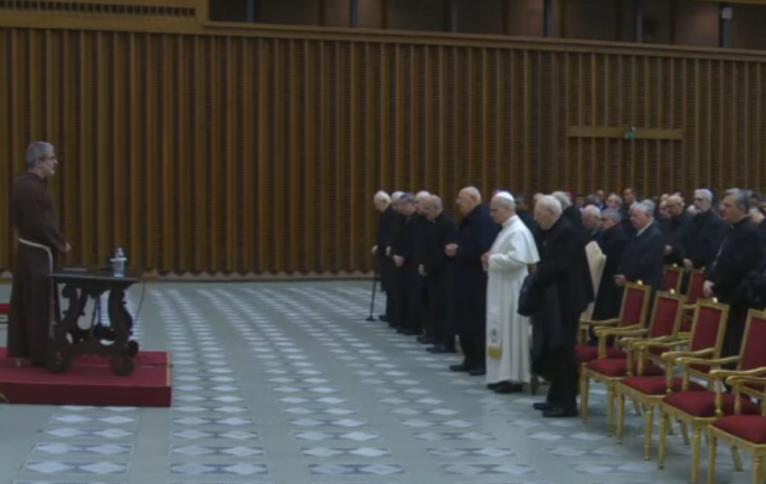 Roberto Pasolini bei der Predigt vor der römischen Kurie